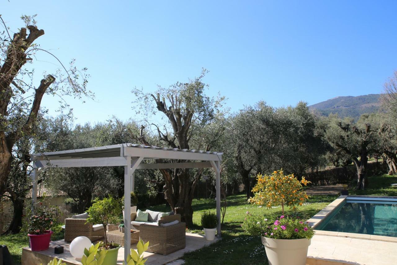 La Bastide Aux Oliviers Hotel Tourrettes-sur-Loup Exterior foto